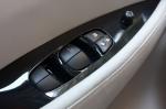Nissan Leaf 2011 года
